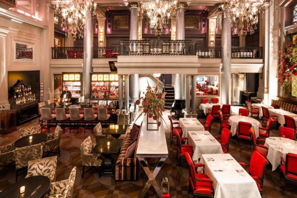 Hotel Le St. James Montreal